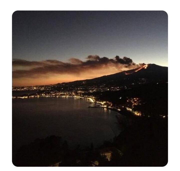 Lucy Home Lussuoso Appartamento Recanati Mare Giardini Naxos Bagian luar foto